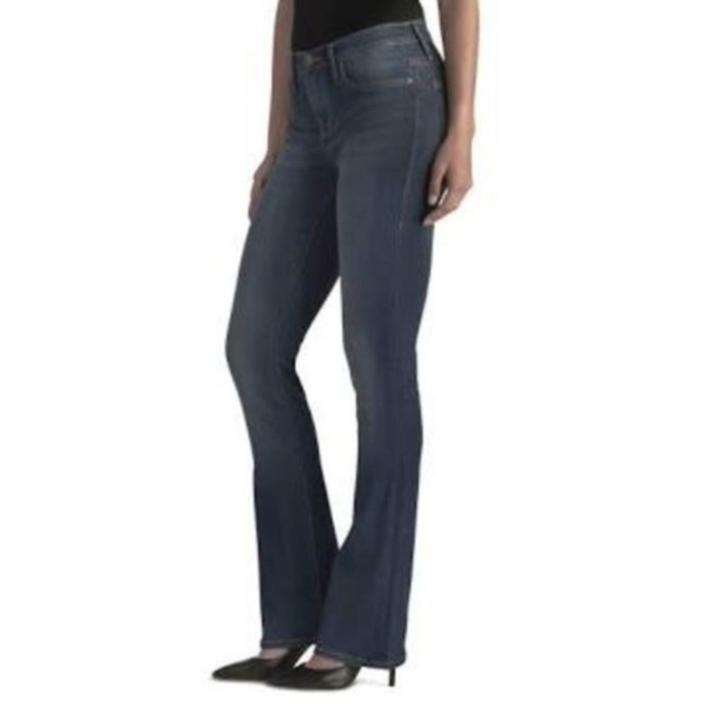 Rock and Republic Kassandra Boot Cut Jeans